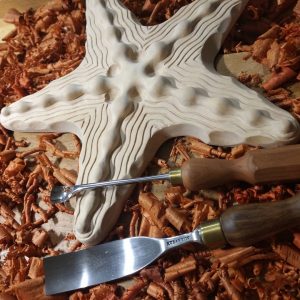 What Basic Tools are Needed for WoodCarving?